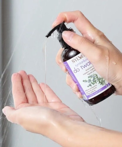 SYLVECO Rumiankowy żel do twarzy 6.jpg