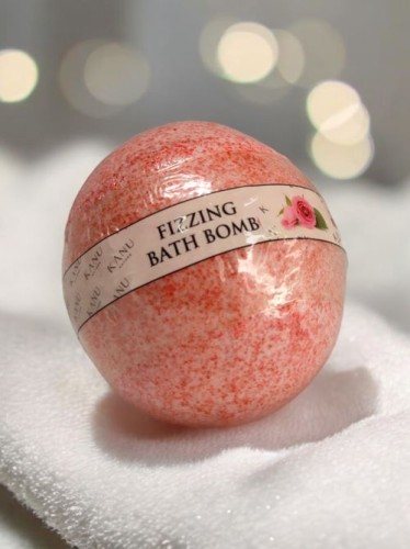 Kula musujaca do kąpieli Róża Kanu Nature_2.jpg