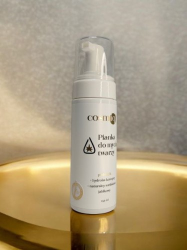 Probiotyczna pianka konopna do demakijażu twarzy Cosmiq 150 ml_2.jpg