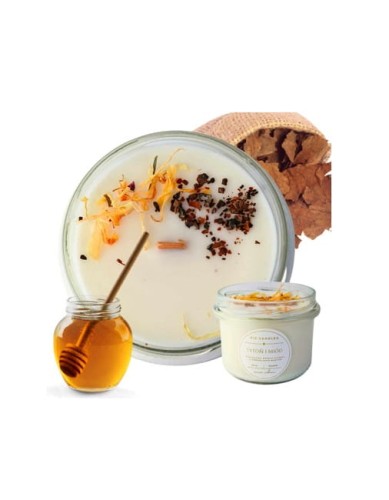 Świeca sojowa z drewnianym knotem Tytoń i Miód Sis Candles_1.jpg