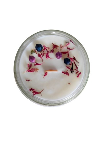 Świeca sojowa z drewnianym knotem Sliwki i Frezje SisCandles_6.jpg