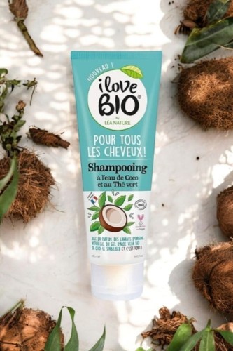 Organiczny Szampon do wszystkich typów włosów Kokos i Zielona Herbata I Love BIO_1.jpg