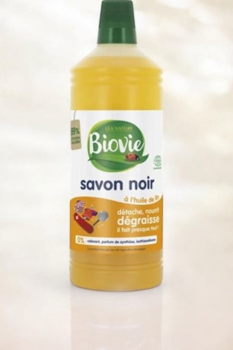 Ekologiczne czarne mydło w płynie do czyszczenia powierzchni domowych Biovie 1L_4.jpg