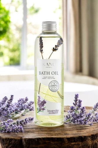 Olejek do ciała i kąpieli Kanu Nature w Laguni Lawenda Drzewo sandałowe_1.jpg