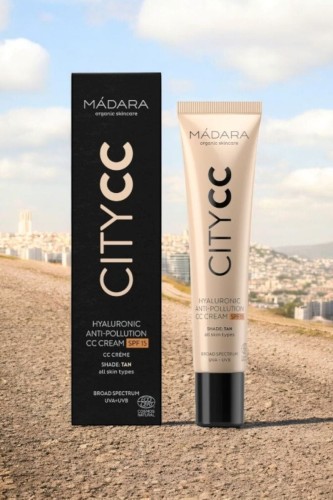 Anti-pollution Krem do twarzy CITY CC SPF 15 02 Medium Beige_Laguni_4.jpg