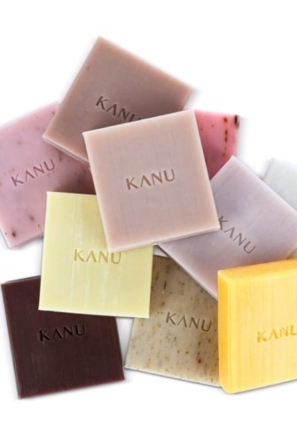 Mydło w kostce mango Kanu Nature_laguni_3.jpg