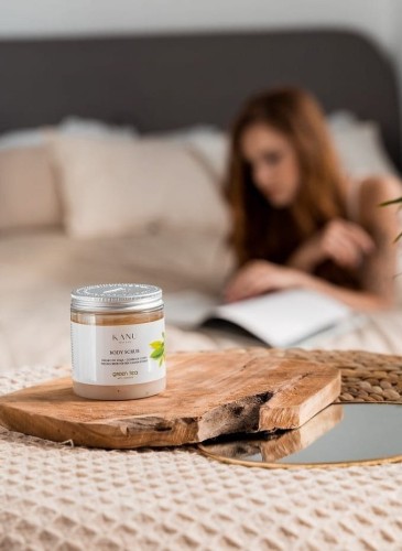 Peeling do ciała 350g Zielona herbata z rumiankiem.2.jpg