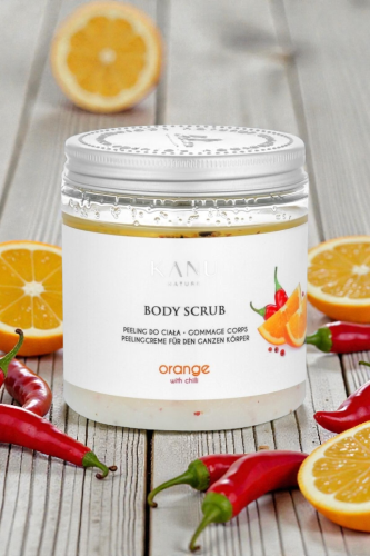 Kanu Nature Peeling do ciała_pomarańcza z chili_laguni_2.png