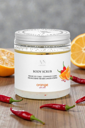 Kanu Nature Peeling do ciała_pomarańcza z chili_laguni_3.png