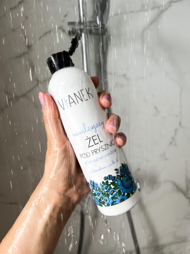 Nawilżający żel pod prysznic Vianek 300 ml.jpg