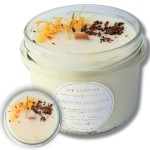 Świeca sojowa Ciastko Karmelowe z drewnianym knotem 235 ml Sis.jpeg