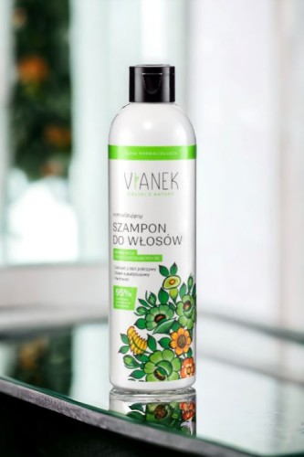 Normalizujący szampon do włosów Vianek 300 ml_1.jpg